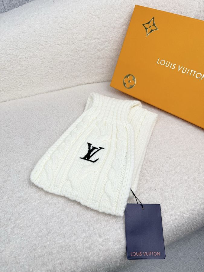 LV halsduk LV Logo 30cm 100% 30*180cm — photo 3