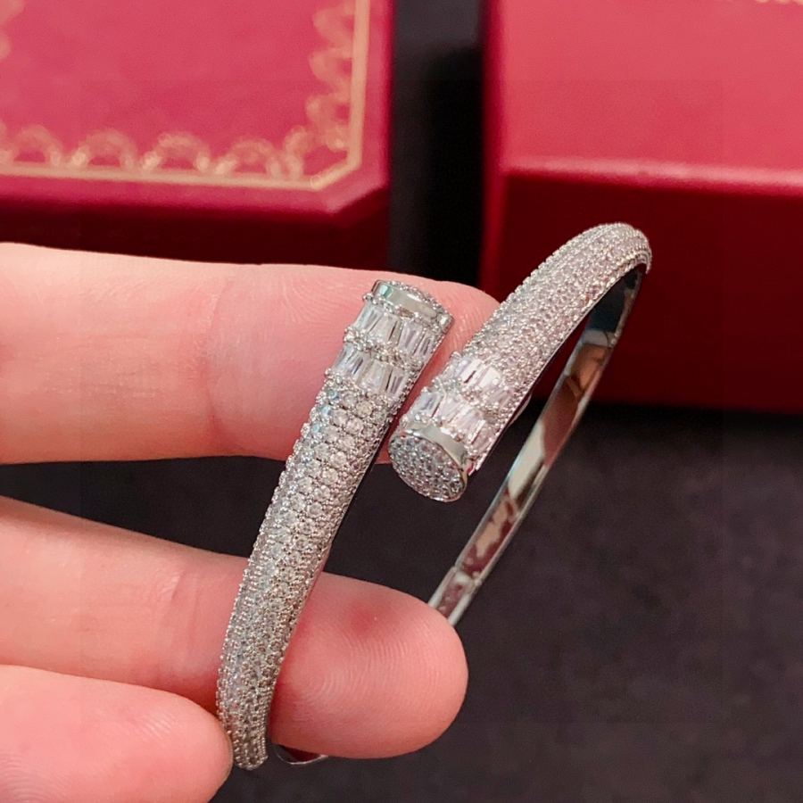 Cartier Jewelry Cartier 18k logo 360 — 1:1 Replica — photo 8
