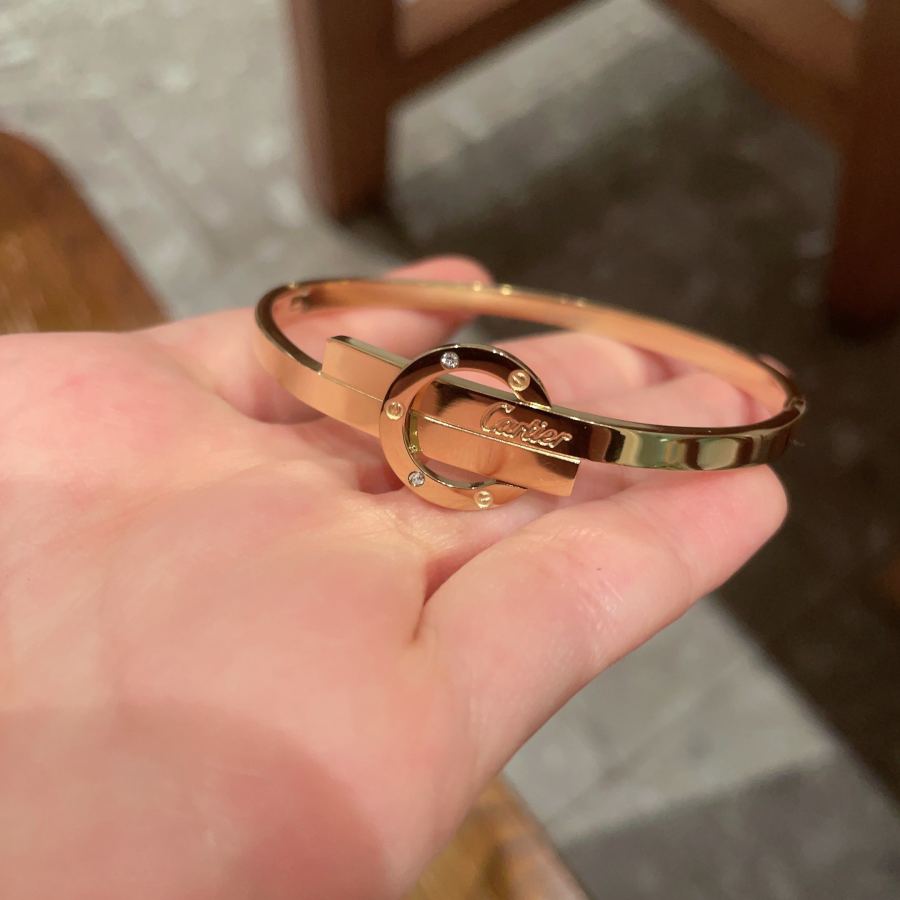 Cartier Jewelry Cartier 18k logo 360 — 1:1 Replica — photo 3