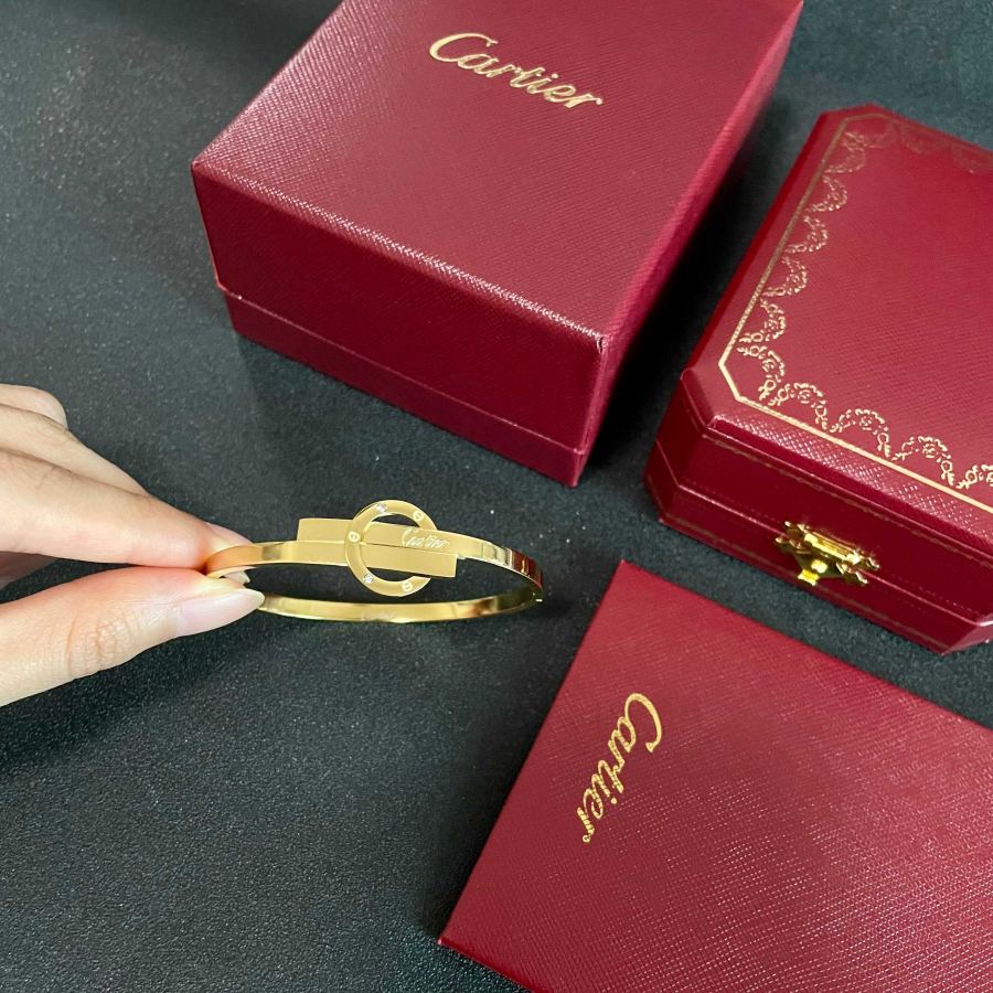 Cartier Jewelry Cartier 18k logo 360 — 1:1 Replica — photo 6