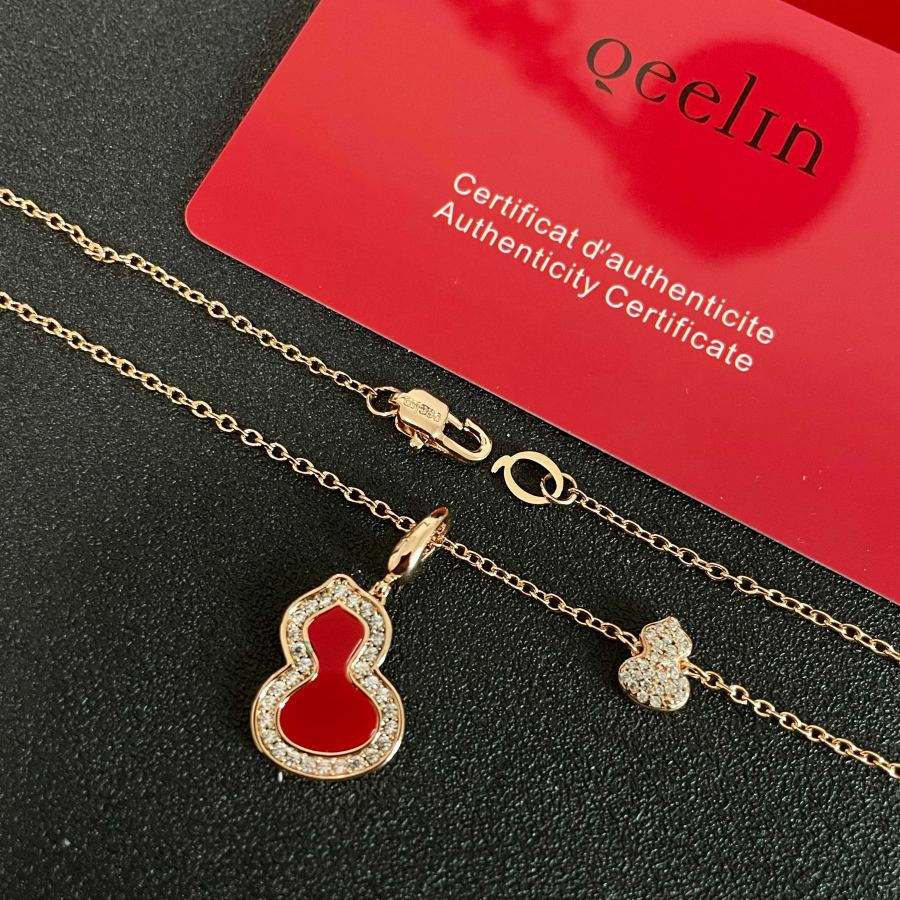Qeelin Jewelry Kirin Gourd and Red Fritillaria Necklace — Premium Replica — photo 7