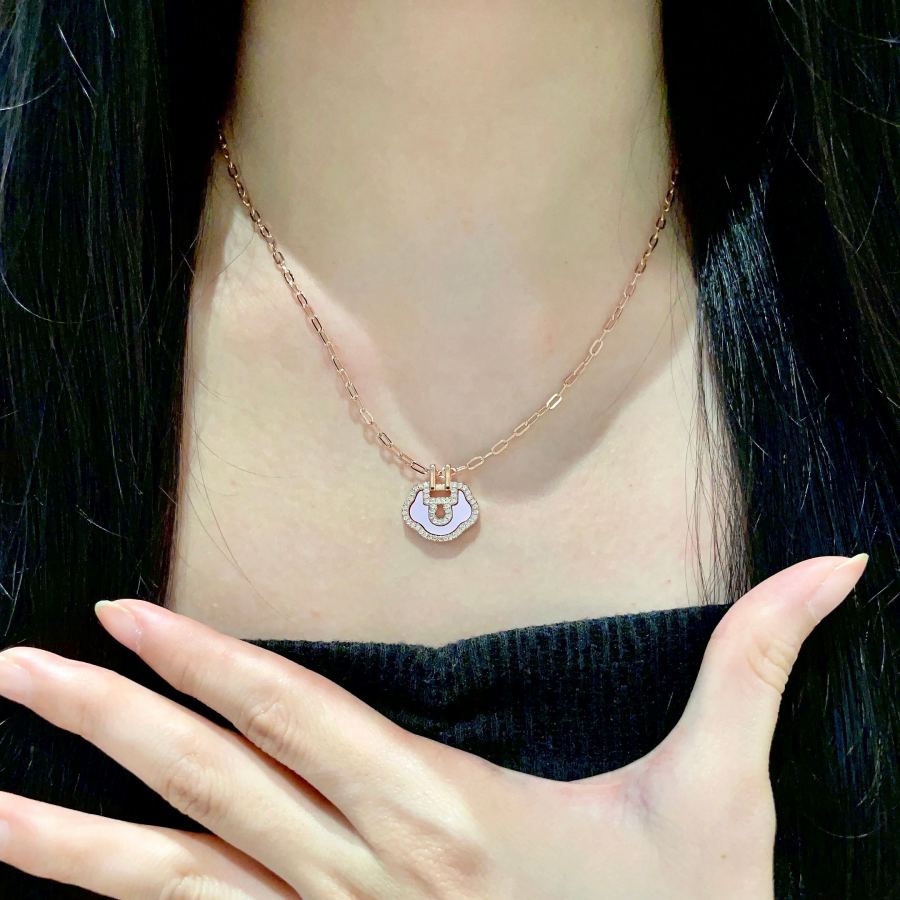 Qeelin Jewelry Kirin mini Ruyi necklace, hand-made micro-set Eight Hearts and Eight Arrows high-carbon — AAA Quality Replica — photo 2