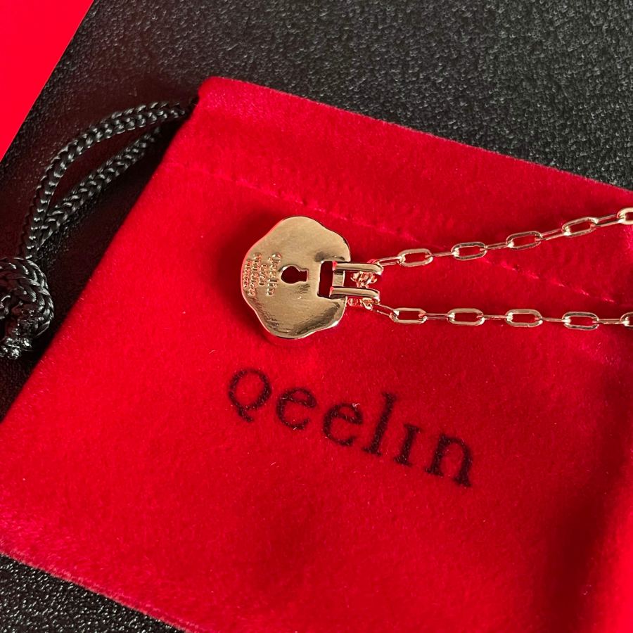 Qeelin Jewelry Kirin mini Ruyi necklace, hand-made micro-set Eight Hearts and Eight Arrows high-carbon — AAA Quality Replica — photo 7