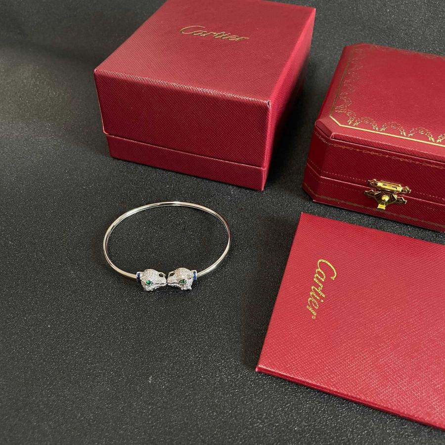 Cartier Jewelry Cartier 18k logo 360 — Premium Replica — photo 6