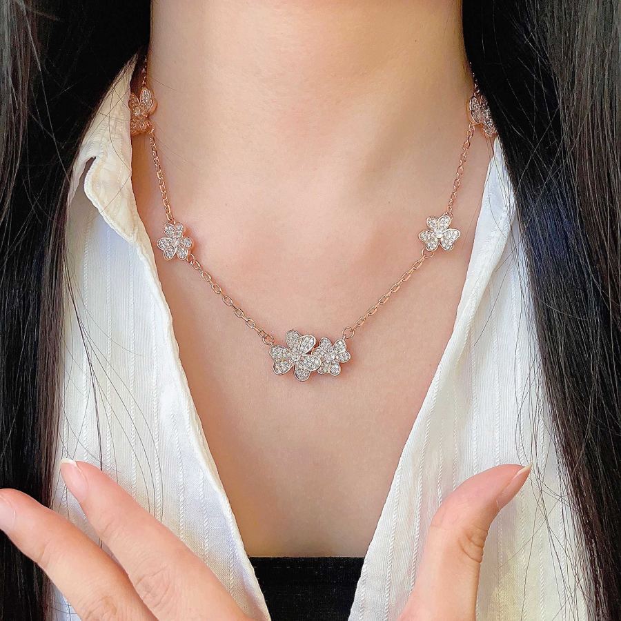 Van Cleef & Arpels Jewelry Van Cleef Arpels Alhambra ． — 1:1 Replica For Sale — photo 2