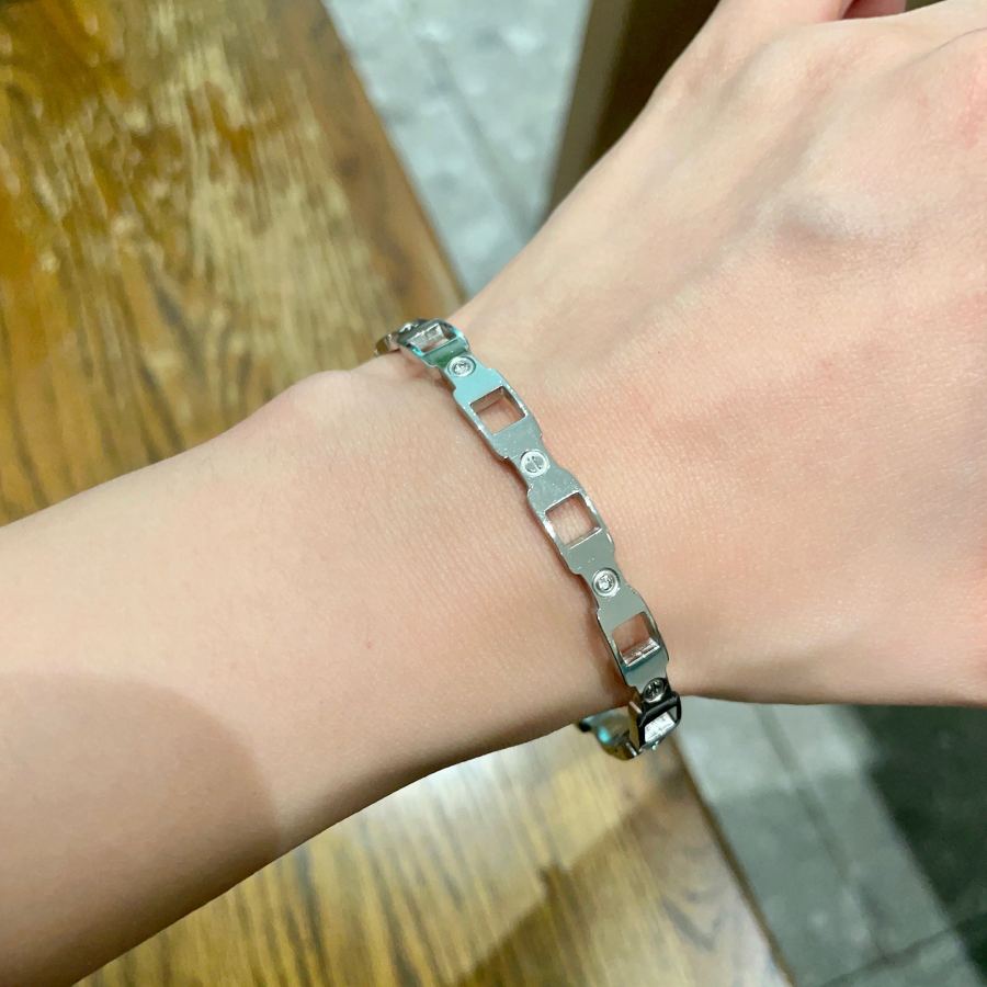 Cartier Jewelry Cartier 18k logo 360 — 1:1 Replica For Sale