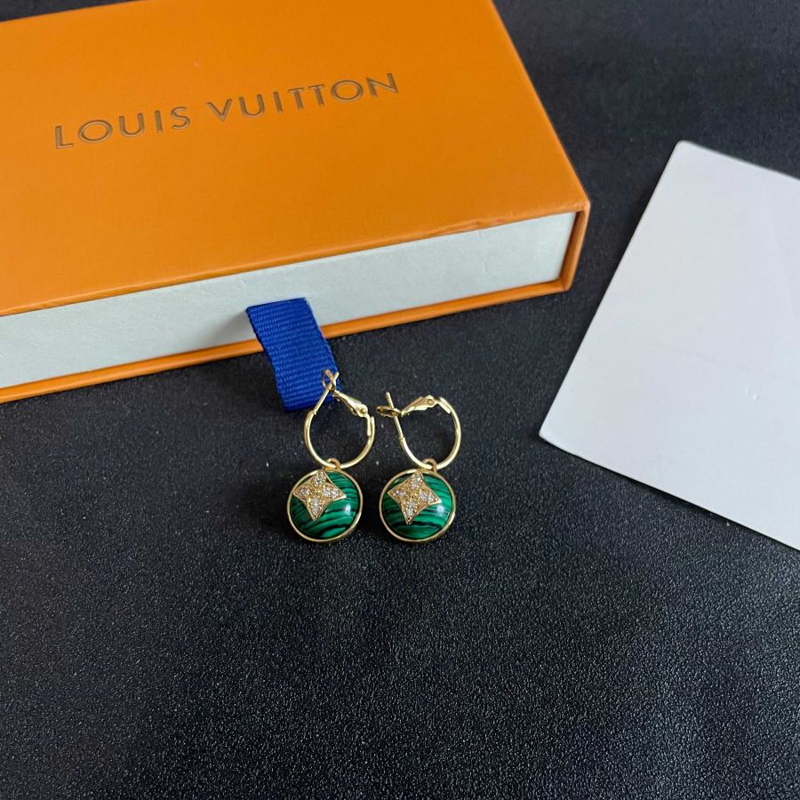 Louis Vuitton Jewelry Lv Louis Vuitton 2025 cnc T — 1:1 Replica — photo 5