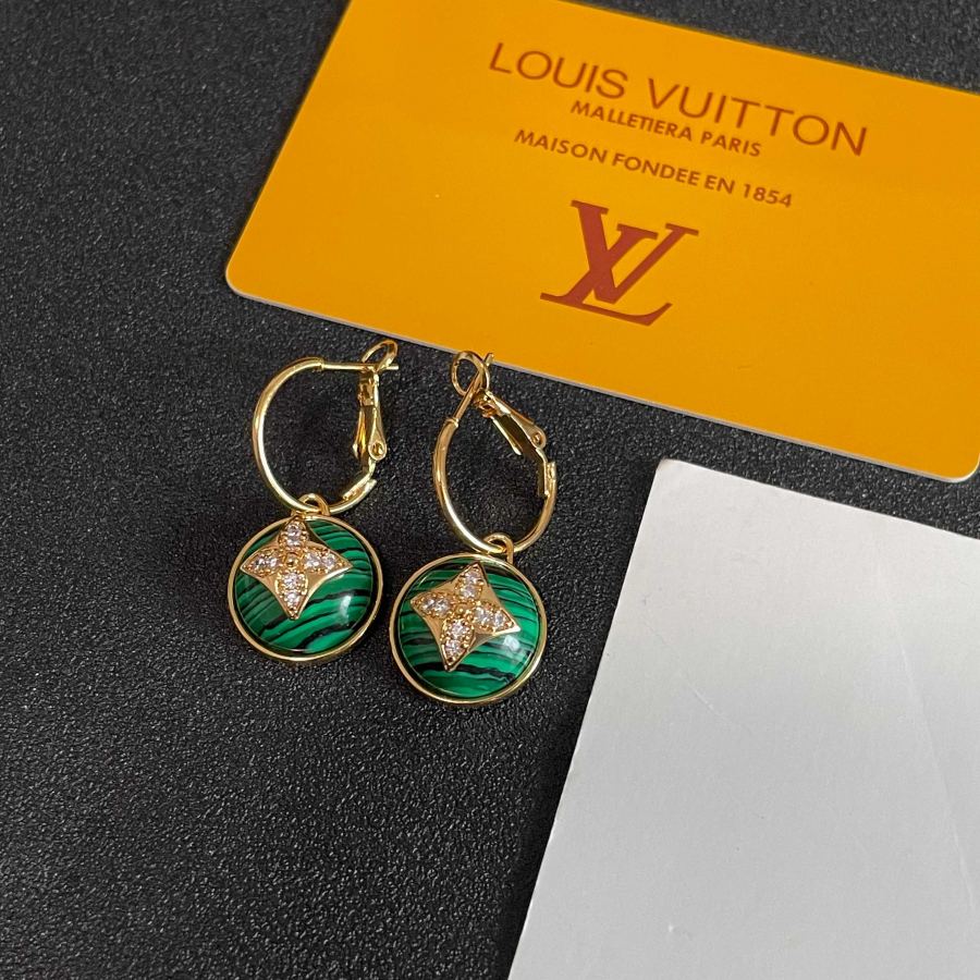Louis Vuitton Jewelry Lv Louis Vuitton 2025 cnc T — 1:1 Replica — photo 7