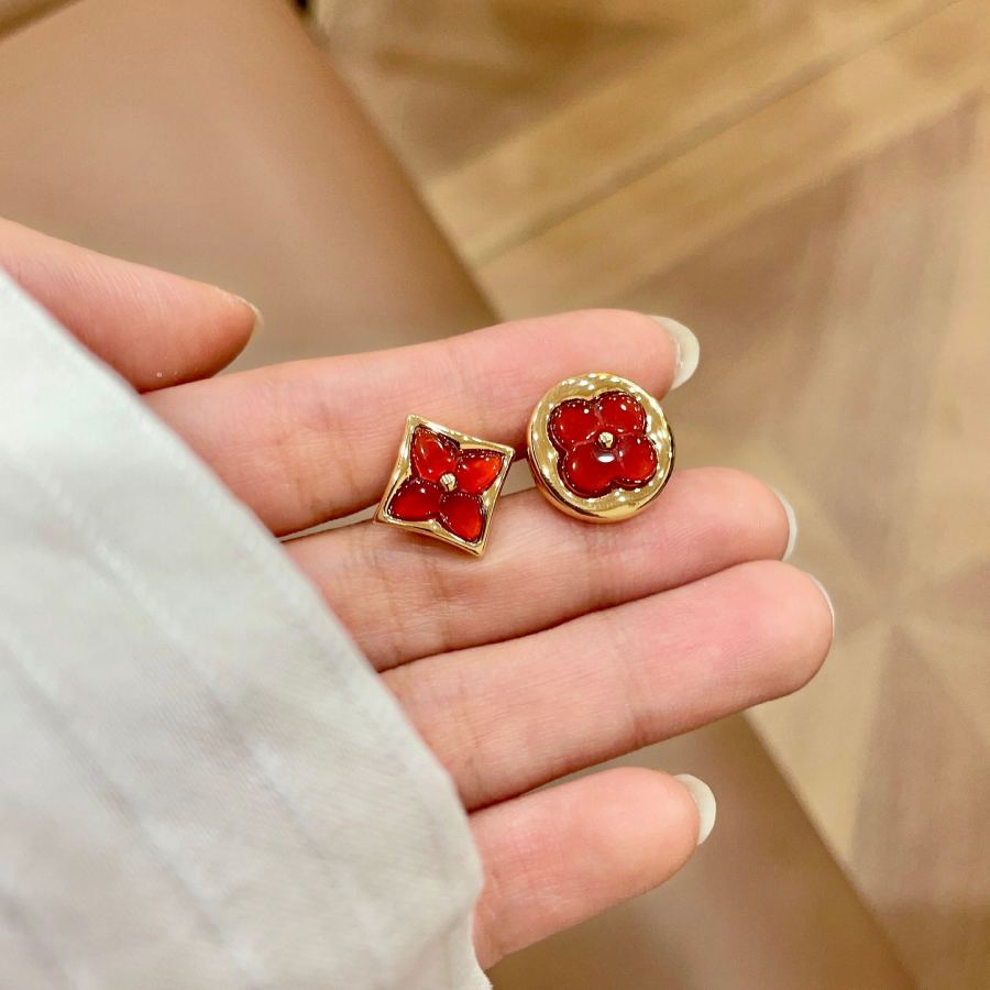 Louis Vuitton Jewelry Lv Louis Vuitton 2025 cnc T — AAA Quality Replica — photo 4