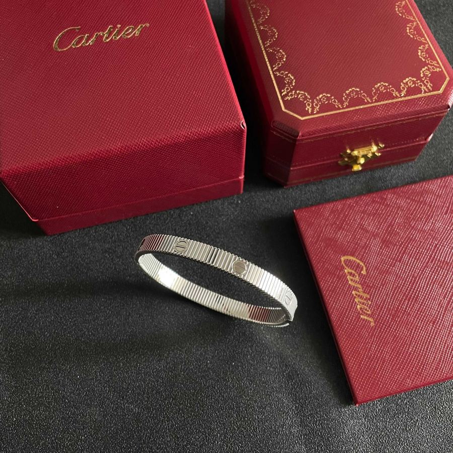 Cartier Jewelry Cartier 18k logo 360 — AAA Quality Replica — photo 6