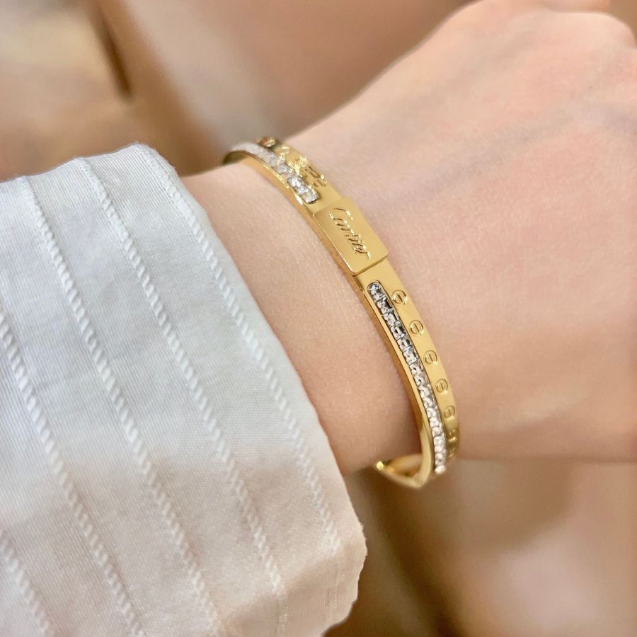 Cartier Jewelry New Cartier 18k logo 360 — 1:1 Replica