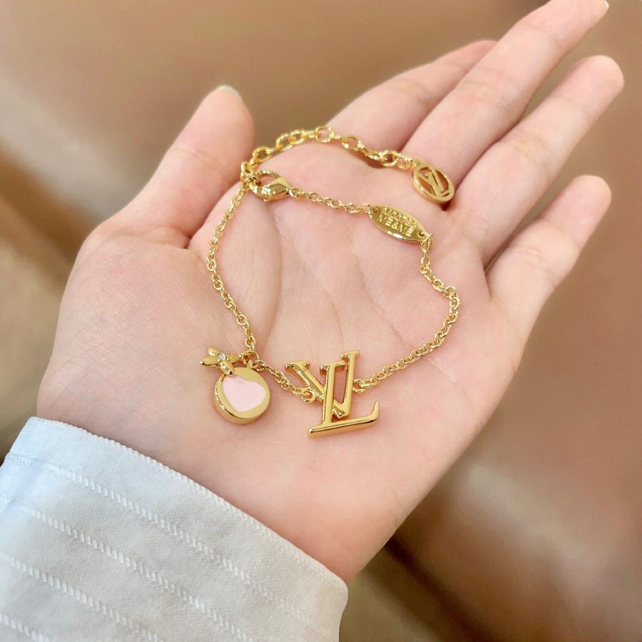 Louis Vuitton Jewelry LOUISVUITTON LV ． ． ． — 1:1 Replica — photo 4