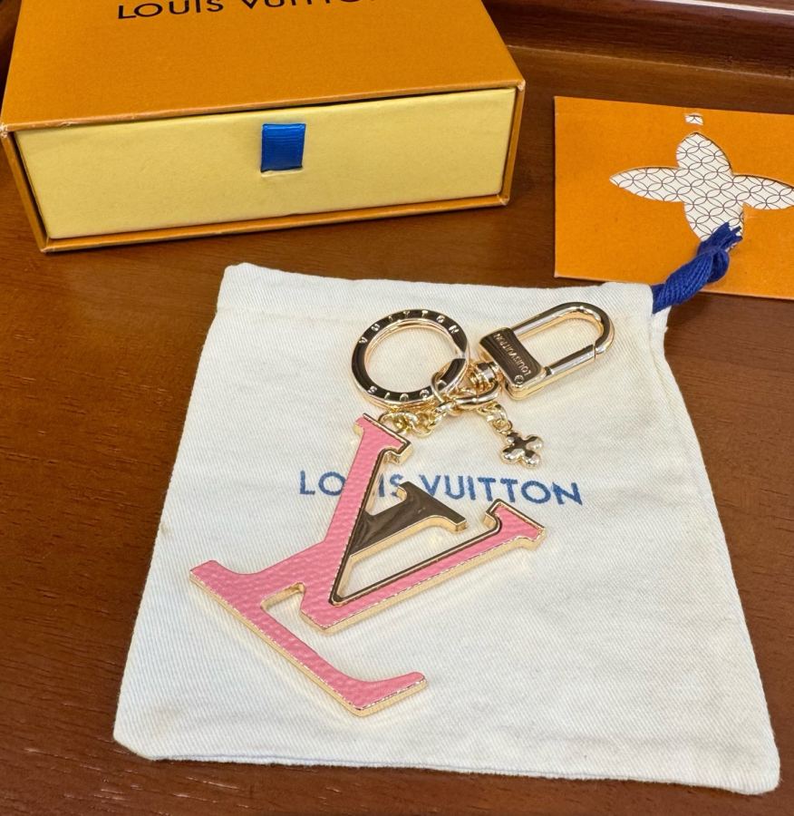 Louis Vuitton Jewelry LV Keychain Charm LV X TM LV ICONIC — AAA Quality Replica — photo 6