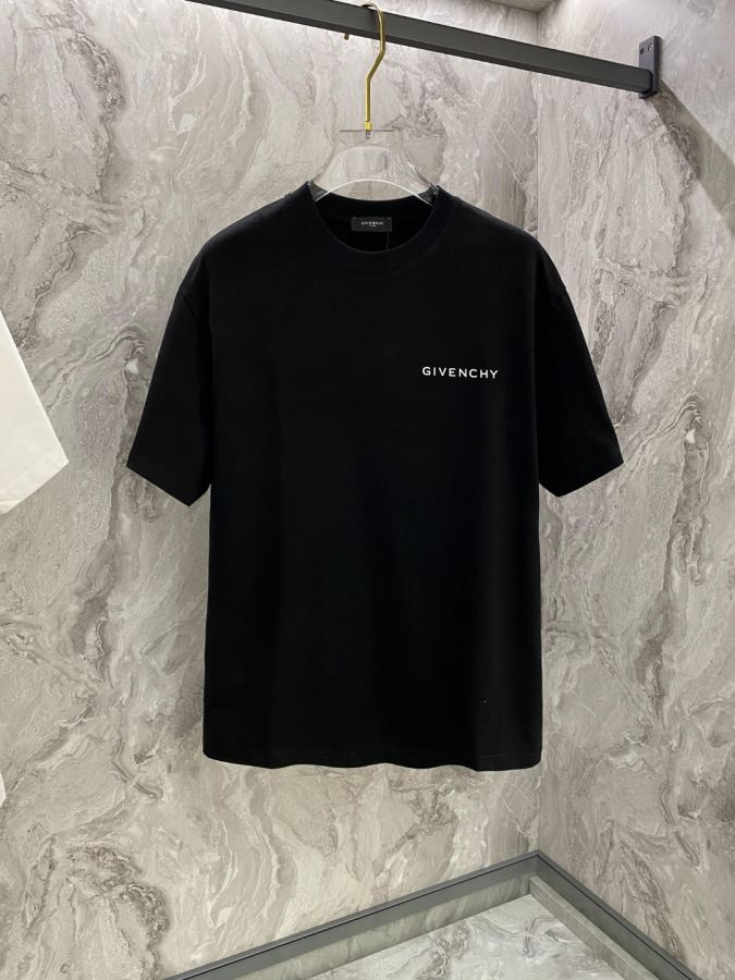 GVC men Givenchy # Spring and summer top counter synchronized short-sleeved T-shirt (loose fit) — 1:1 Replica — photo 2