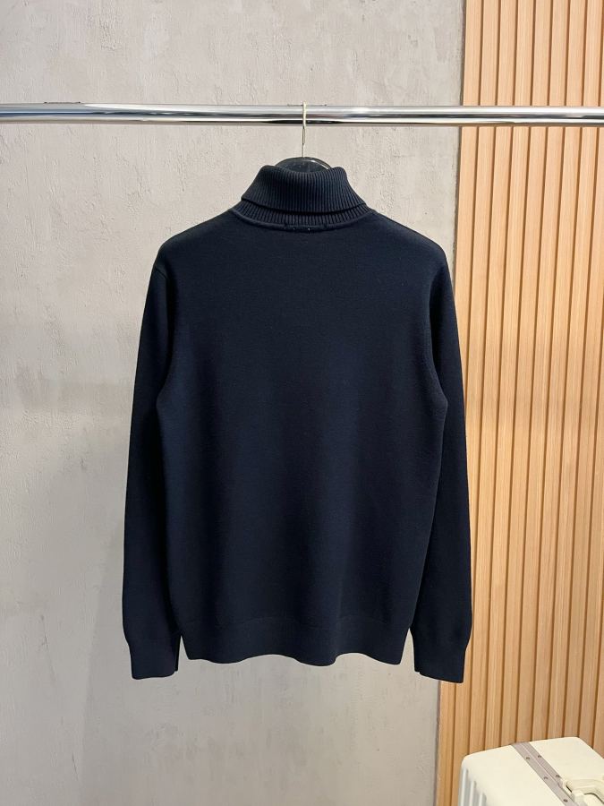 moncler men Mengkou's new turtleneck wool, delicate and soft, direct contact with skin, warm yarn, — AAA Quality Replica — photo 2