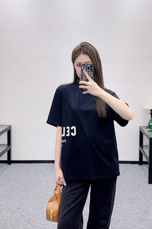 Celine Women Celin*2026 new products are on the shelves — Premium Replica — photo 3