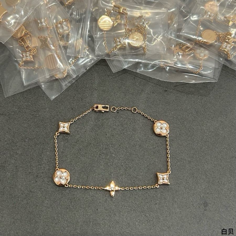 Louis Vuitton Jewelry LV small five-flower bracelet has arrived, 5140230 — 1:1 Replica For Sale