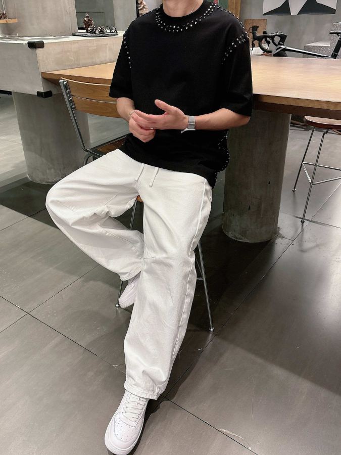 Valentino men [Valentino Spring/Summer 2026 High-end customized T-shirts] — 1:1 Replica For Sale — photo 8