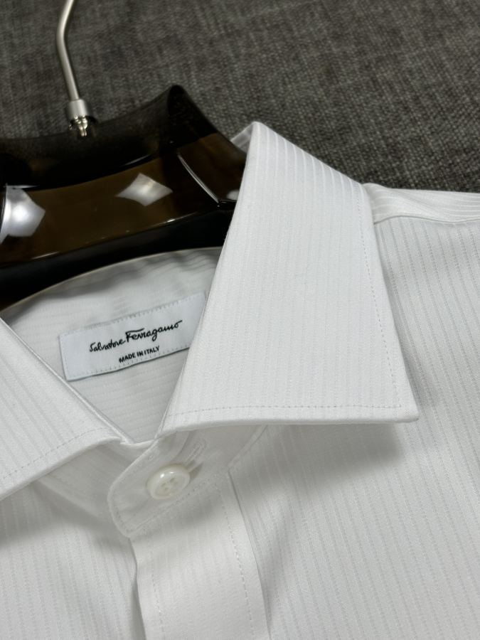 Ferragamo men classic business casual shirt with figure-shaped collar, high count, dark pattern, — AAA Quality Replica — photo 10