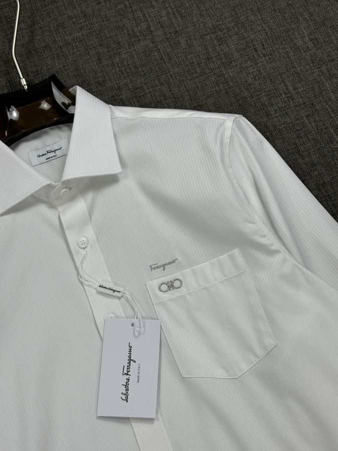 Ferragamo men classic business casual shirt with figure-shaped collar, high count, dark pattern, — AAA Quality Replica — photo 9