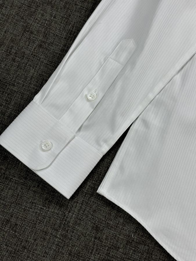Ferragamo men classic business casual shirt with figure-shaped collar, high count, dark pattern, — AAA Quality Replica — photo 17