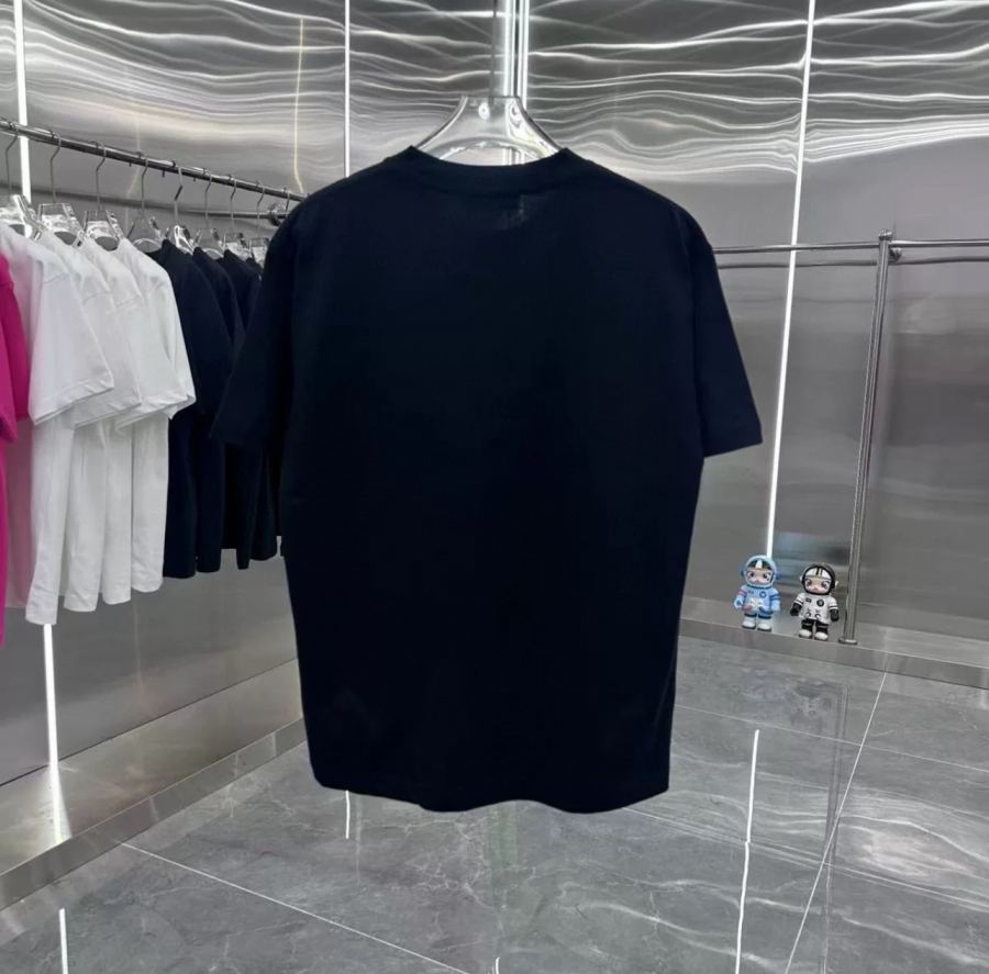 Bape Clothes Bape Retro Couple Printed Short Sleeve T Drop Shoulder Sleeves — 1:1 Replica For Sale — photo 2