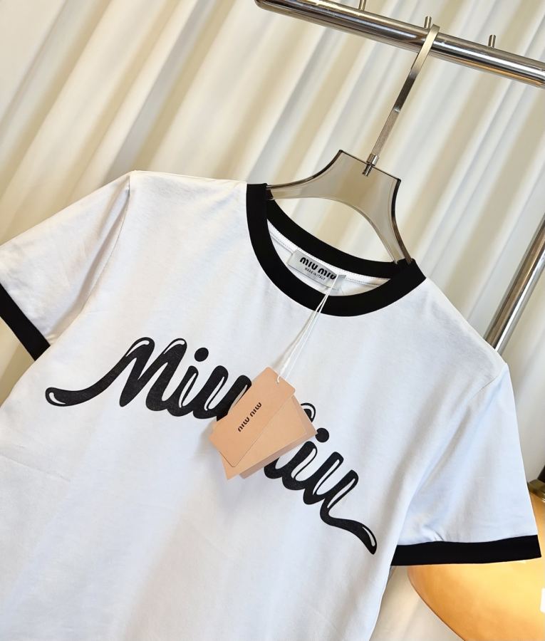 Miumiu Women MIU** logo T- shirt logo sm L — Premium Replica — photo 4