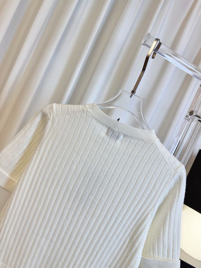 YSL Kvinnor YS*Ny logotyp sm L — photo 5