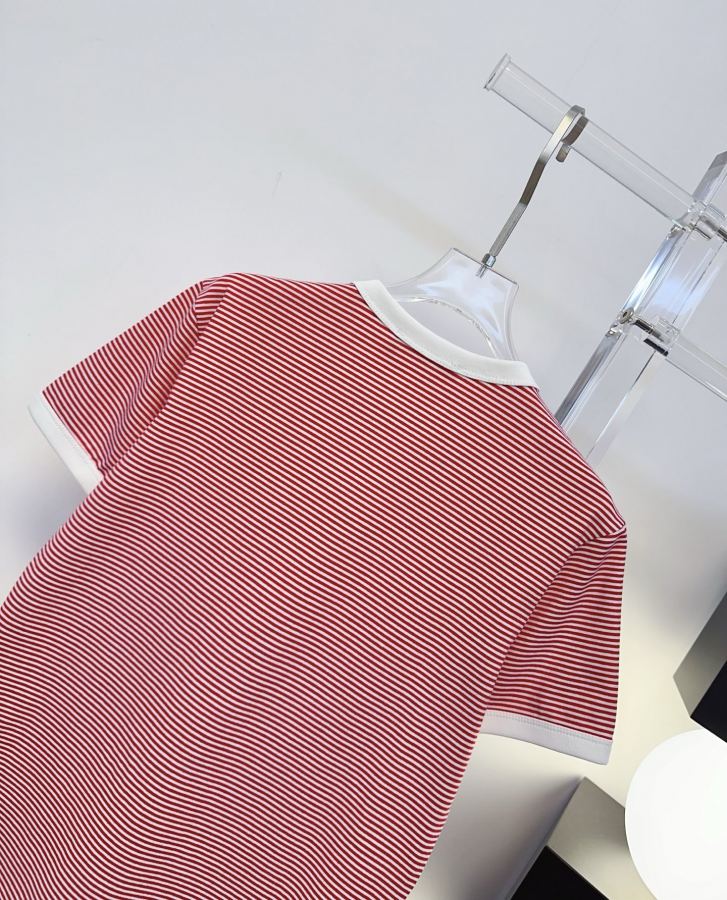 Prada Women PRA**New logo T-shirt logo sm L — 1:1 Replica — photo 6
