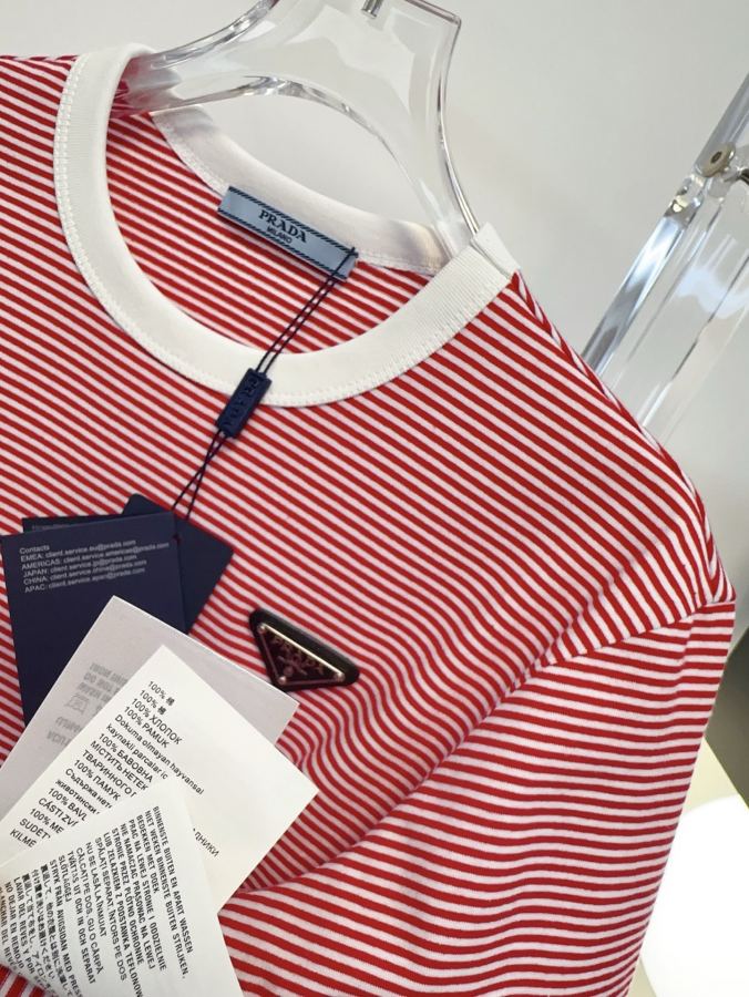 Prada Women PRA**New logo T-shirt logo sm L — 1:1 Replica — photo 9