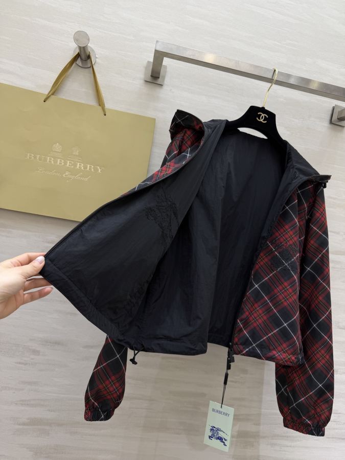 Burberry Women New size S/M/L/XL/XXL M 45 112 54 — Premium Replica — photo 5