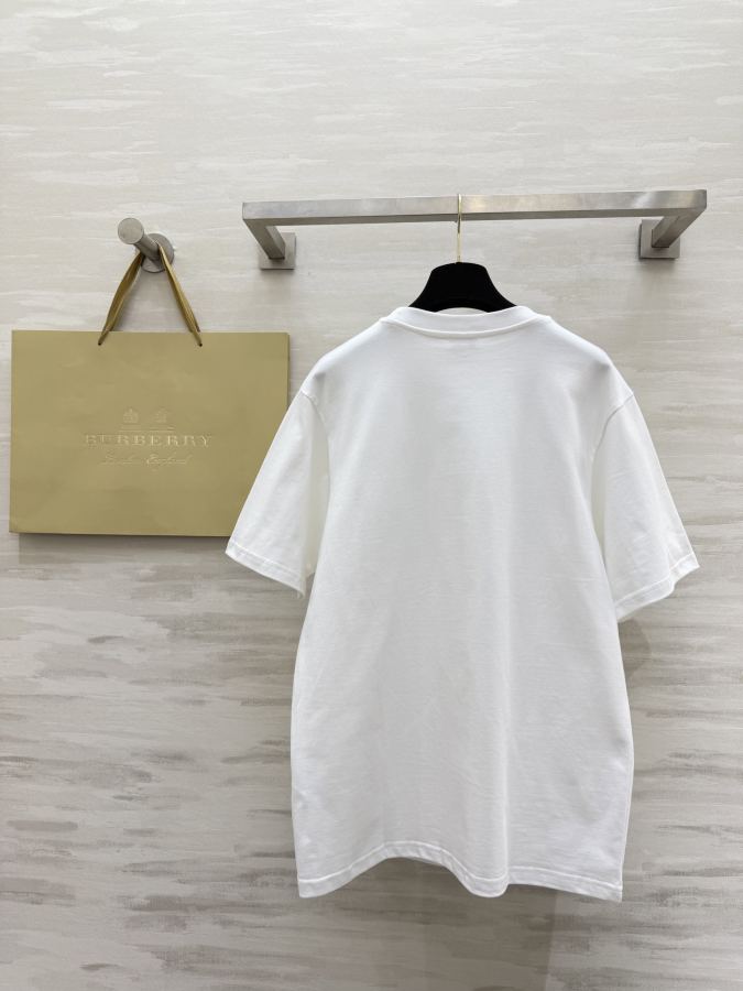 Burberry Women ²⁶ T | size xs | S | M | L s 46 108 71 — Premium Replica — photo 7