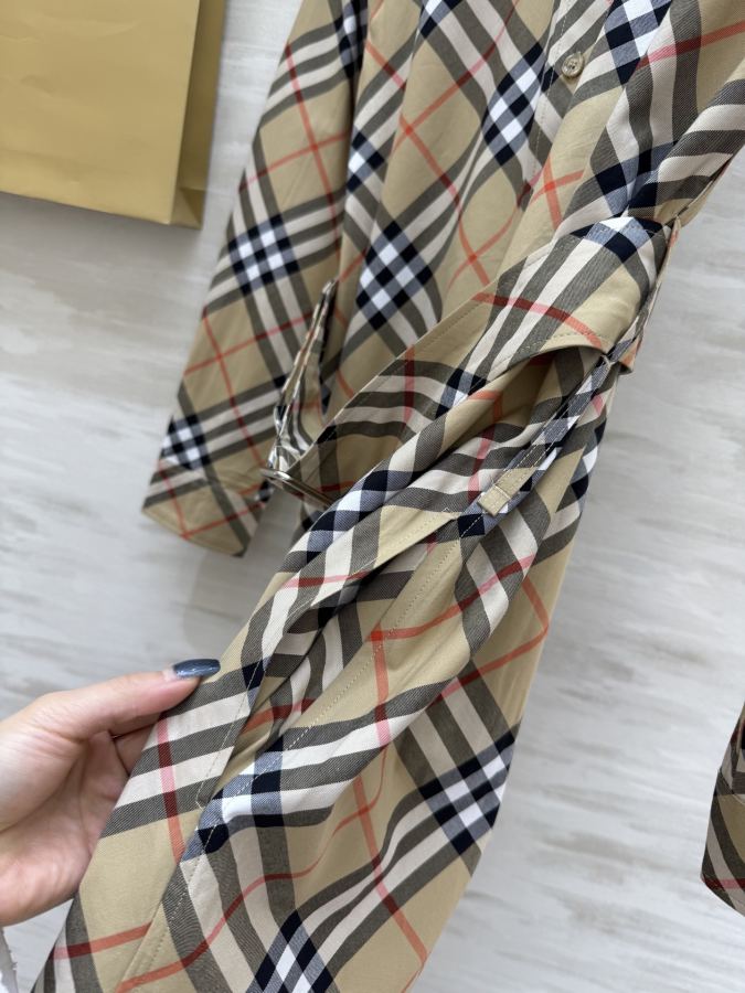 Burberry Women New Uk 4/6/8/10/12 4 46 104 96 — 1:1 Replica For Sale — photo 8