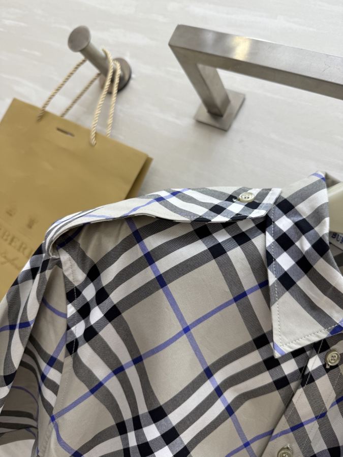 Burberry Women Uk 4 | 6 | 8 | 10 | 12 4 46 104 96 — 1:1 Replica For Sale — photo 6