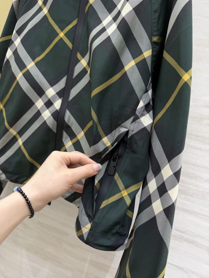 Burberry Mulher ²⁶ + + tamanho S | M | Ls 108 54 — photo 3