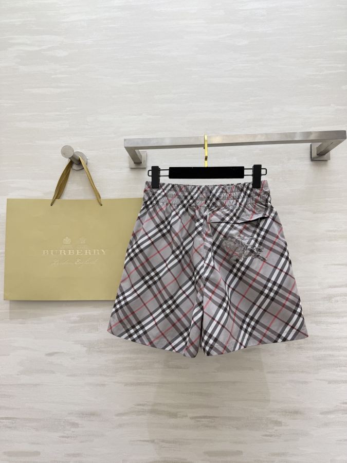 Burberry Women T size S | M | L | XL | XXL M 68 41 — AAA Quality Replica — photo 4