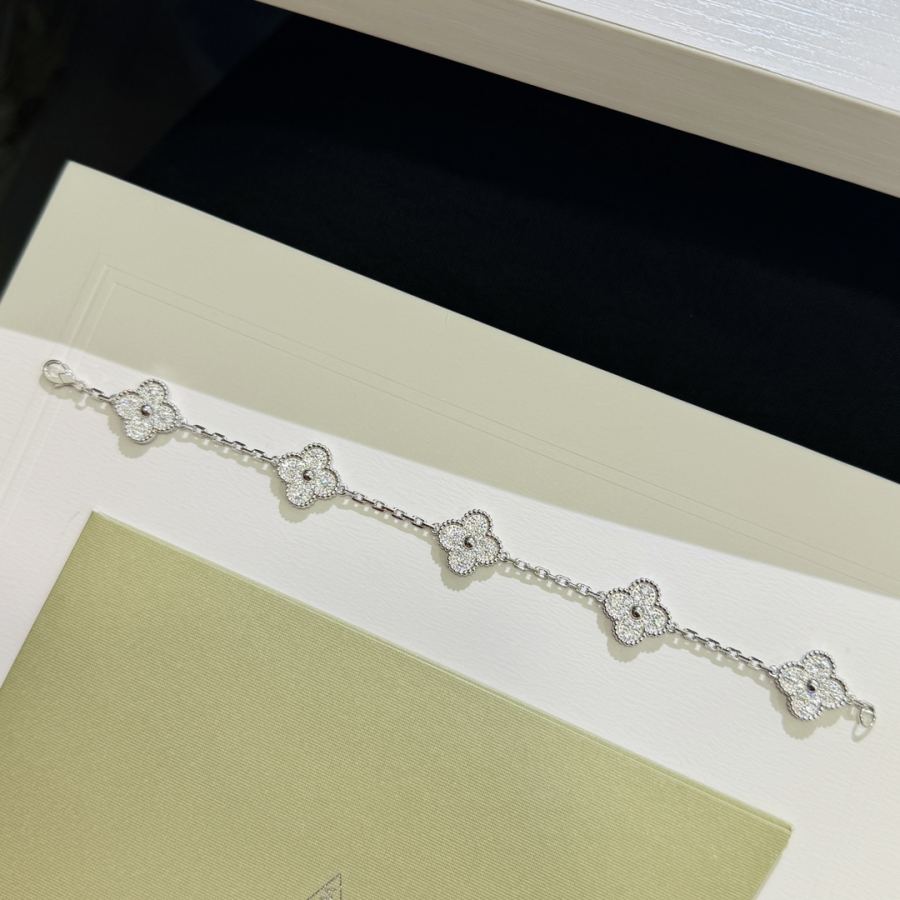 Van Cleef & Arpels Jewelry V An Cleef & Arpels Series Au 750 18 K 053130 — 1:1 Replica For Sale