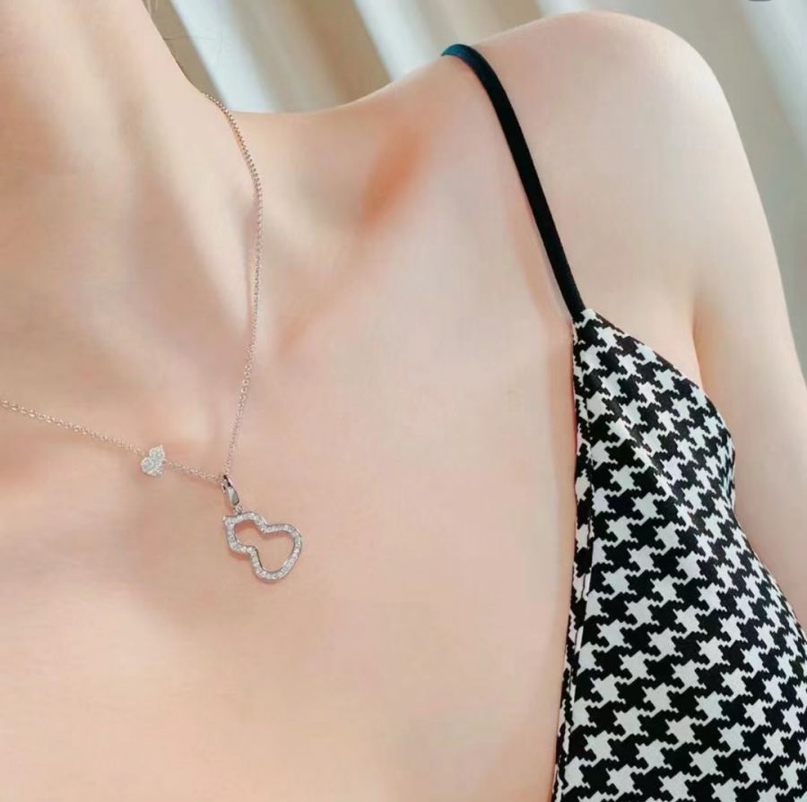 Qeelin Jewelry s0043 Popular classic gourd full-diamond hollow necklace. 925 sterling silver inlay. — AAA Quality Replica — photo 3