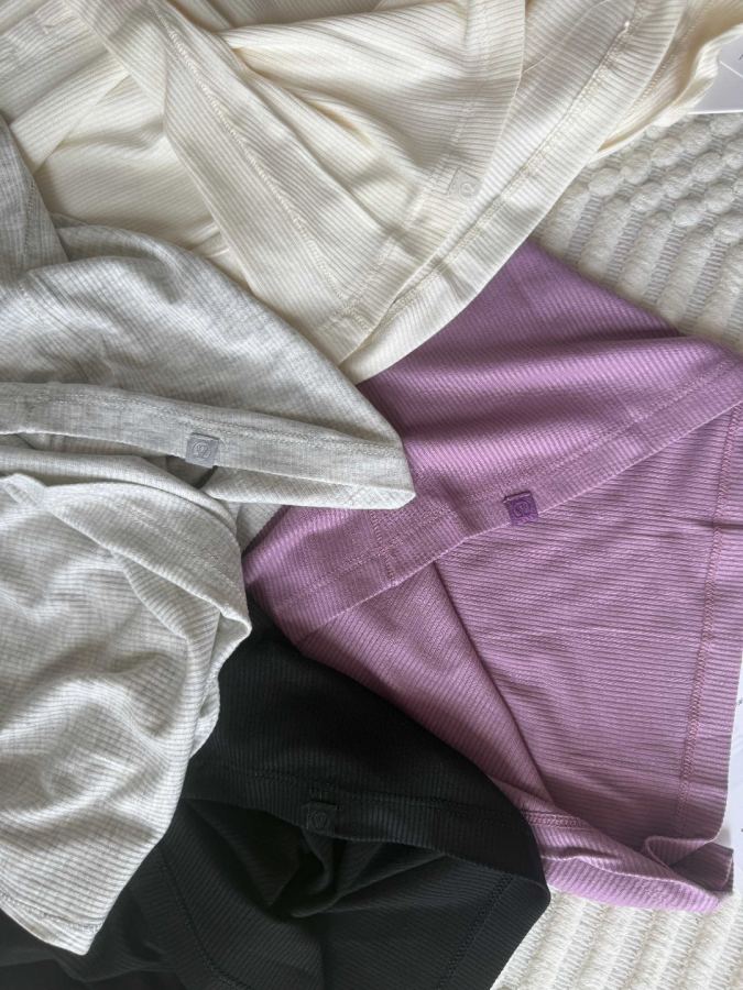 Lulu T-shirt Lululemon hold tight — 1:1 Replica For Sale — photo 4