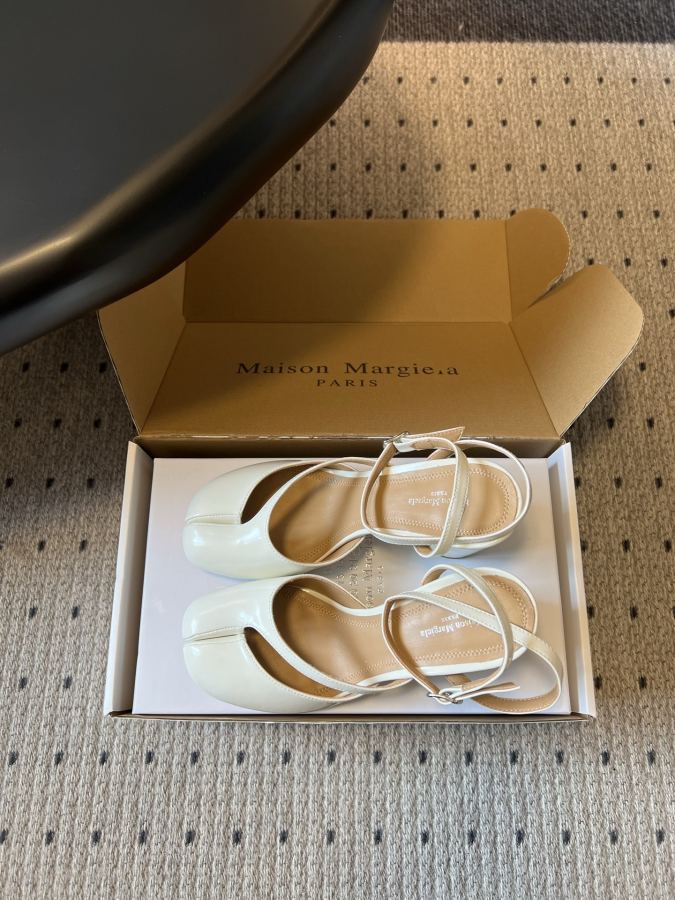 Maison margiela women's shoes Maison Margiela 26ss New MM6 tabi — 1:1 Replica — photo 6