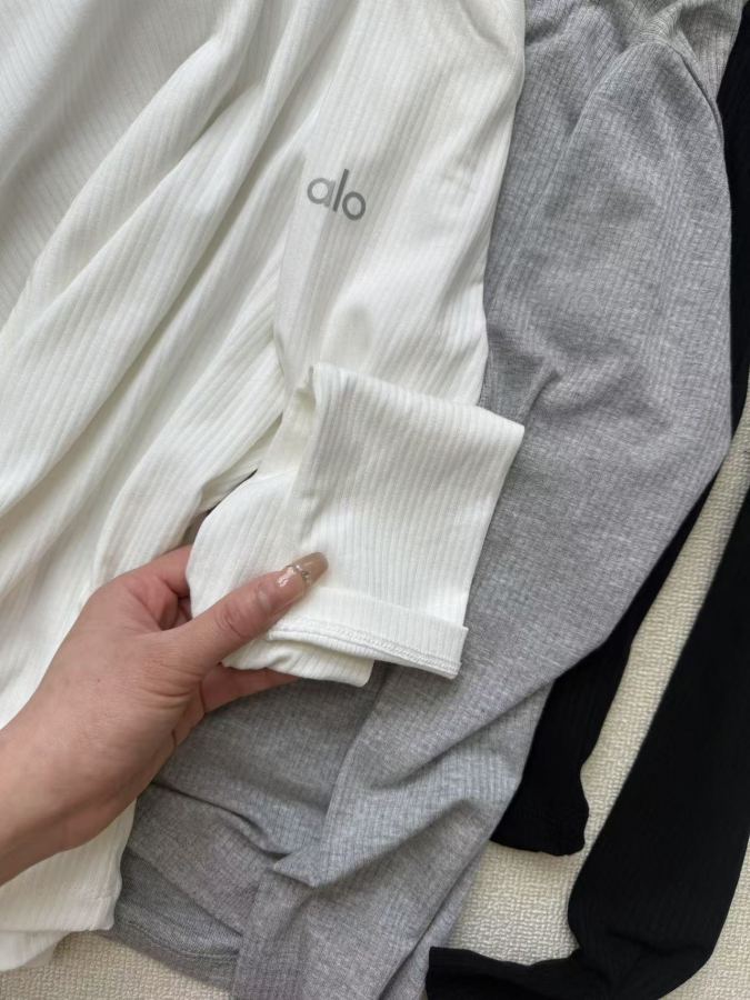 Alo Long sleeve - The hottest three colors! An irreplaceable and highly fashionable existence, the — 1:1 Replica For Sale — photo 4