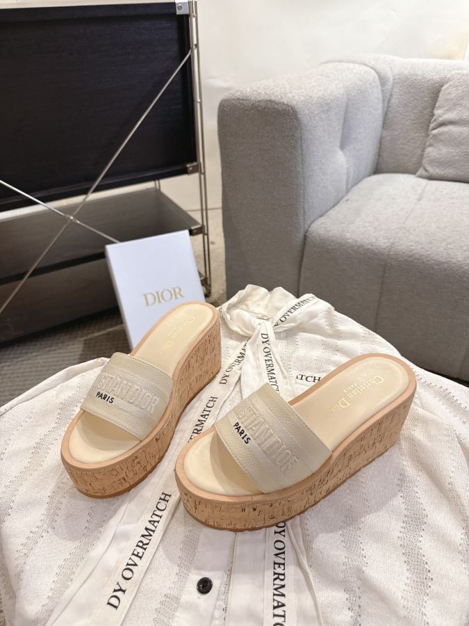 Dior women's shoes Dior 2025 New Dway CD logo — AAA Quality Replica — photo 7