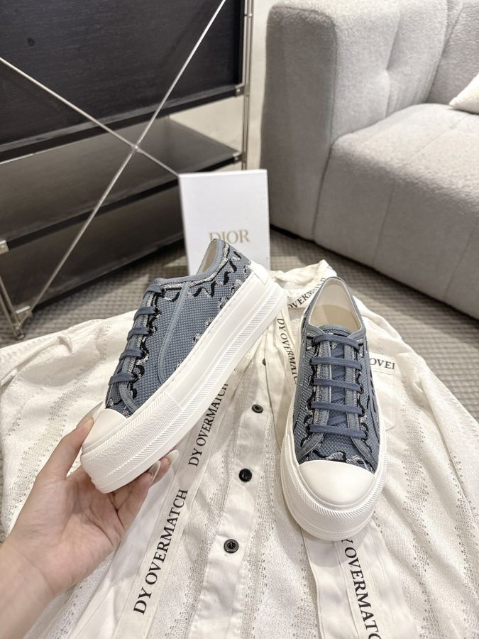 Chaussures femme Dior Dernière couleur (fond épais) — photo 3