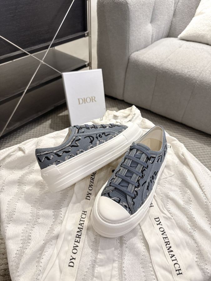 Chaussures femme Dior Dernière couleur (fond épais) — photo 5