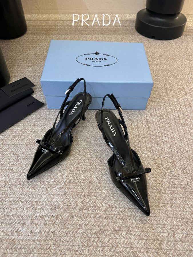 Prada women's shoes PRAD* Retro Triangle Pointed Toe Kitten Heel — Premium Replica — photo 2