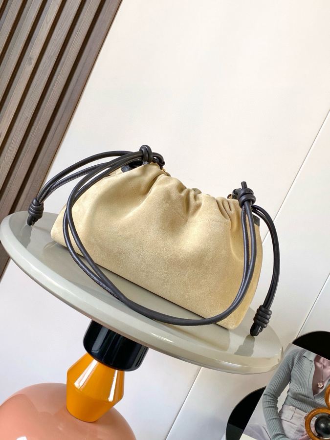 LOEWE bag LOEWE Flamenco Purse ＊ ＊ ＊ Anagram ＊ ＊ ＊ LOE WE — AAA Quality Replica — photo 3