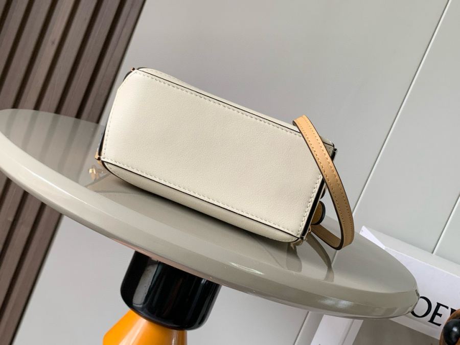 LOEWE bag LOEWE 18 CM Puzzle ． L0 EWE Puzzle 6 1 xs plus ok — 1:1 Replica — photo 6