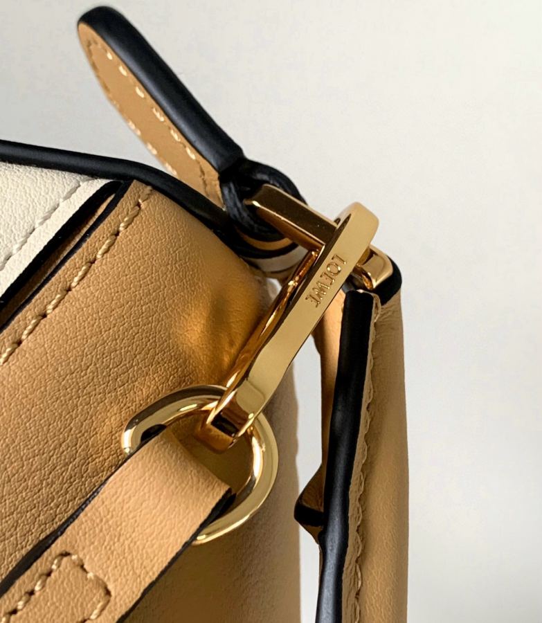 LOEWE bag LOEWE 18 CM Puzzle ． L0 EWE Puzzle 6 1 xs plus ok — 1:1 Replica — photo 5