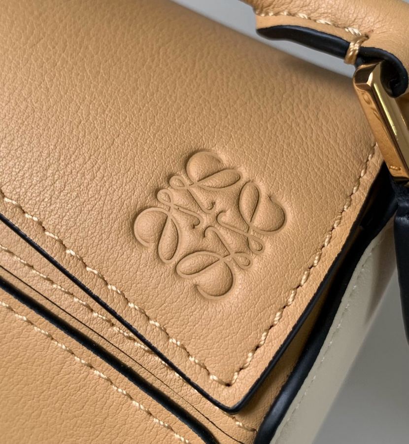 LOEWE bag LOEWE 18 CM Puzzle ． L0 EWE Puzzle 6 1 xs plus ok — 1:1 Replica — photo 4