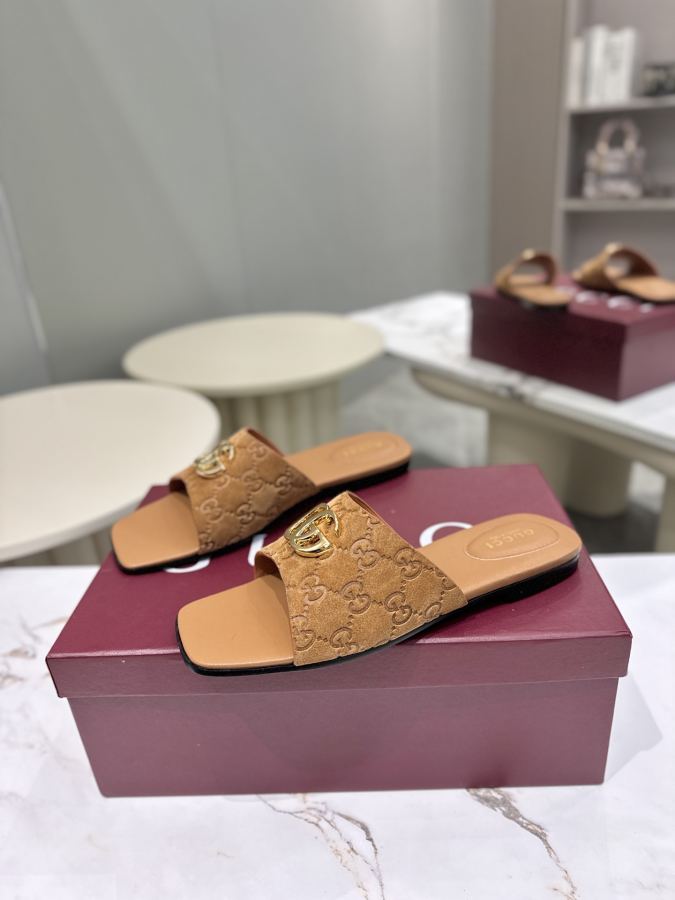 Scarpe da donna Gucci Factory Gucci * Serie…… — photo 2